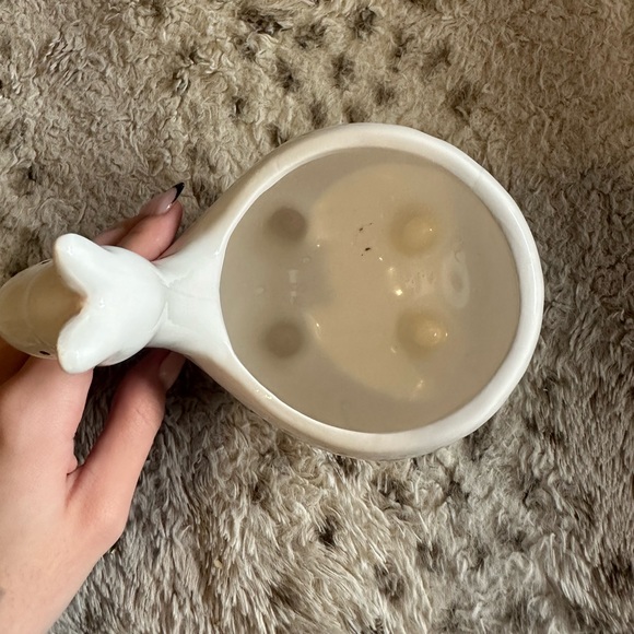 Decorative Llama Pot - Picture 4 of 5